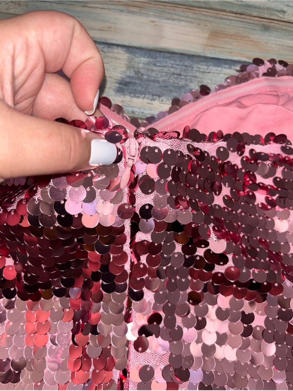 Superdown x Draya Michele Pink Sequin Strapless Bustier Crop Top L NWT - Picture 4 of 6
